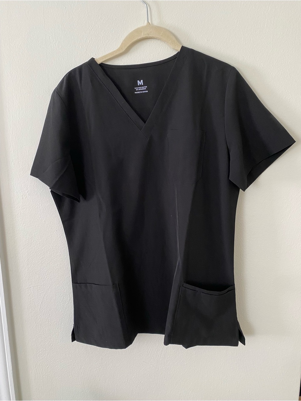 Women's Black V-Neck Scrubs Top with Dual Front Pockets